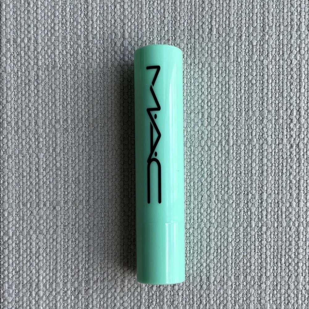 MAC squirt plumping gloss stick - Mint To Be limited edition
